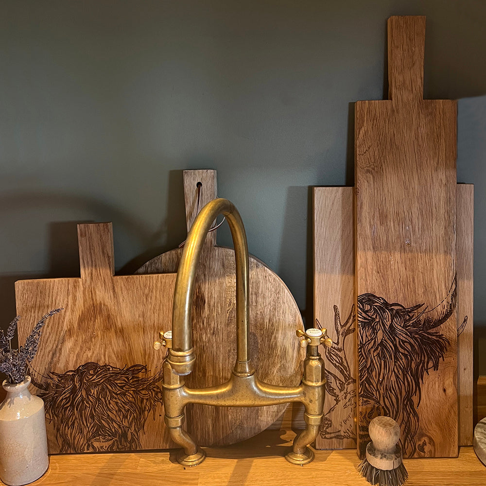 Oak Paddle - Medium - Highland Cow