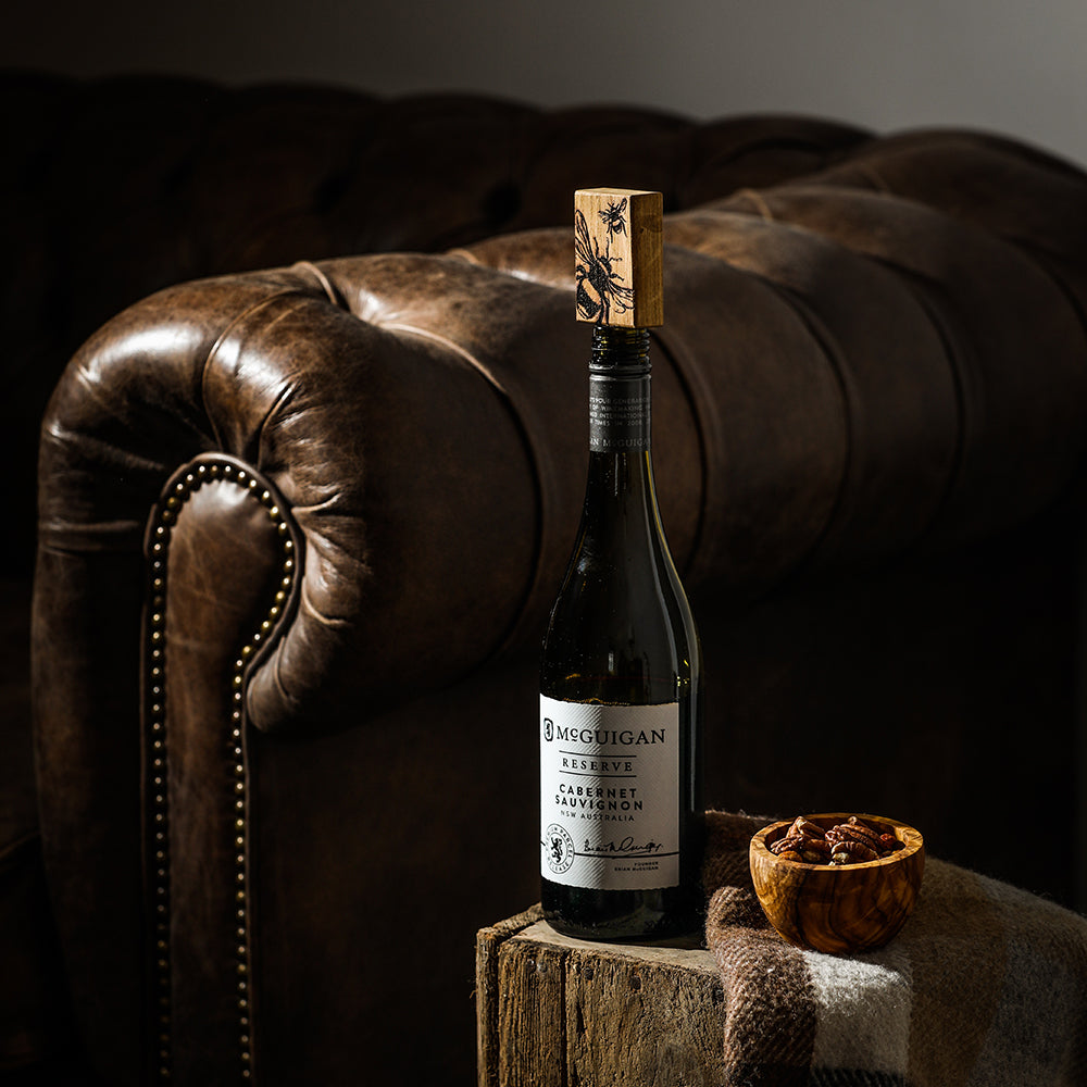 Oak Bottle Stopper - Bee